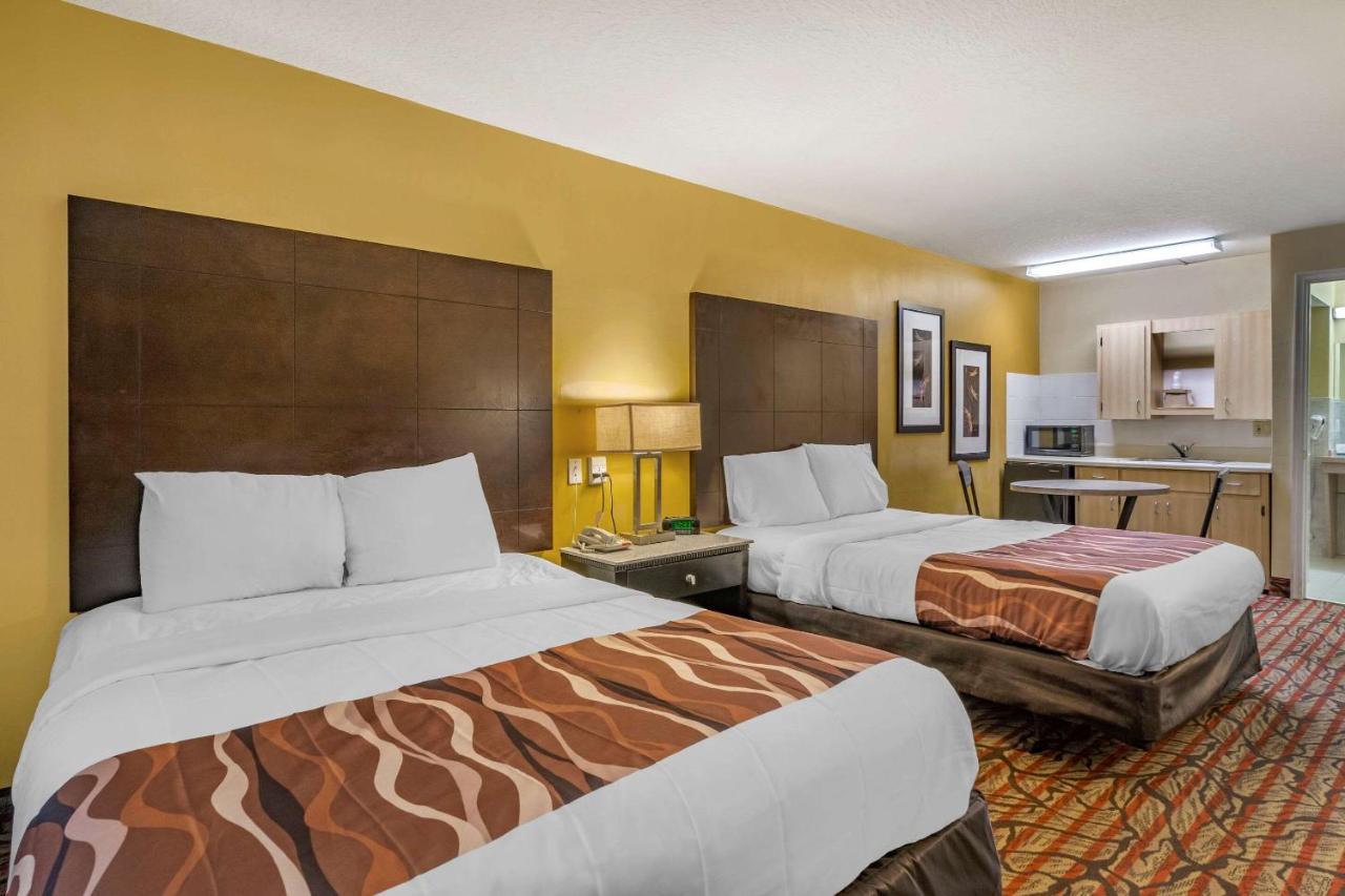 Rodeway Inn Central Clearwater Beach Exterior foto