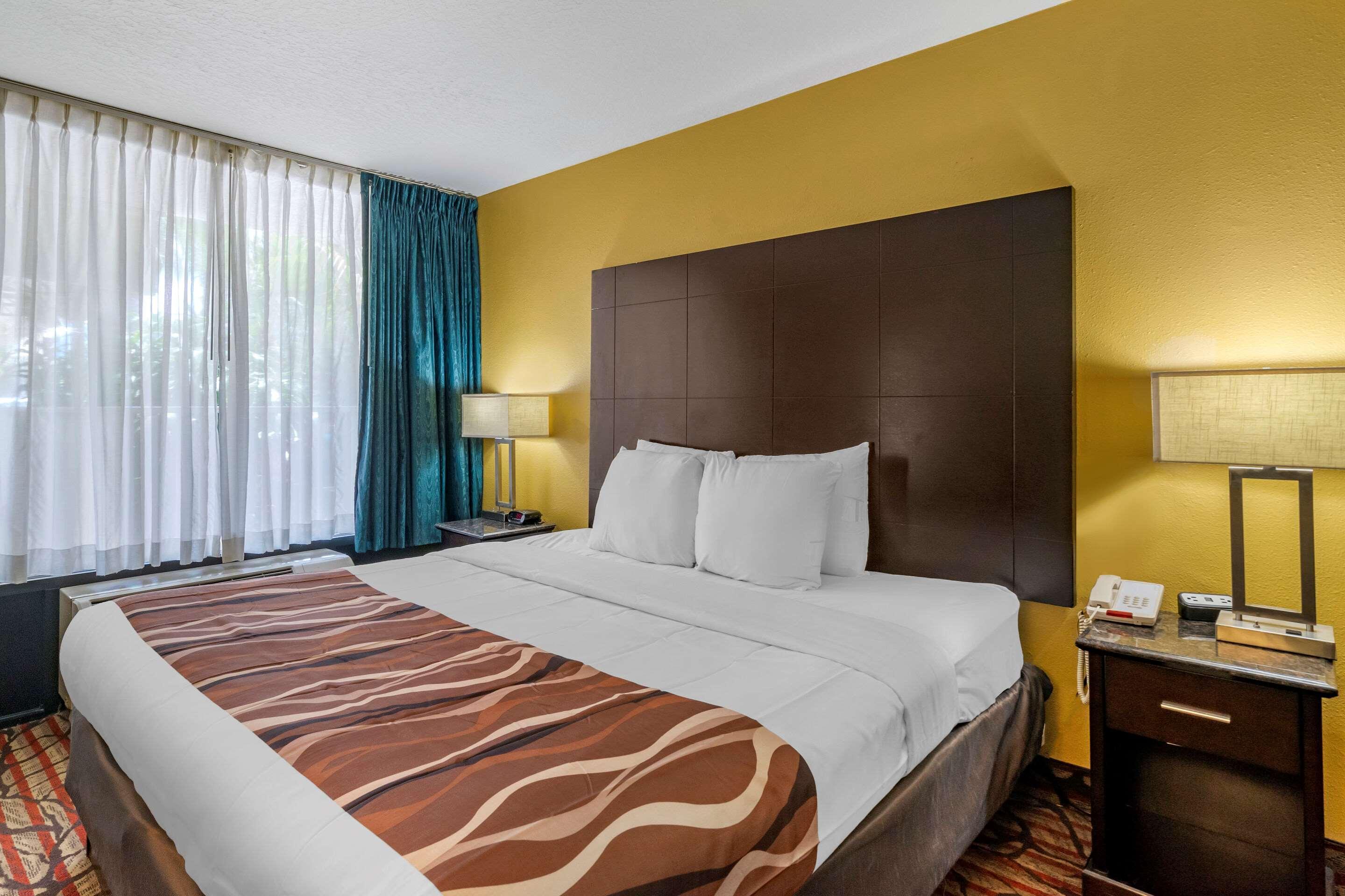 Rodeway Inn Central Clearwater Beach Exterior foto
